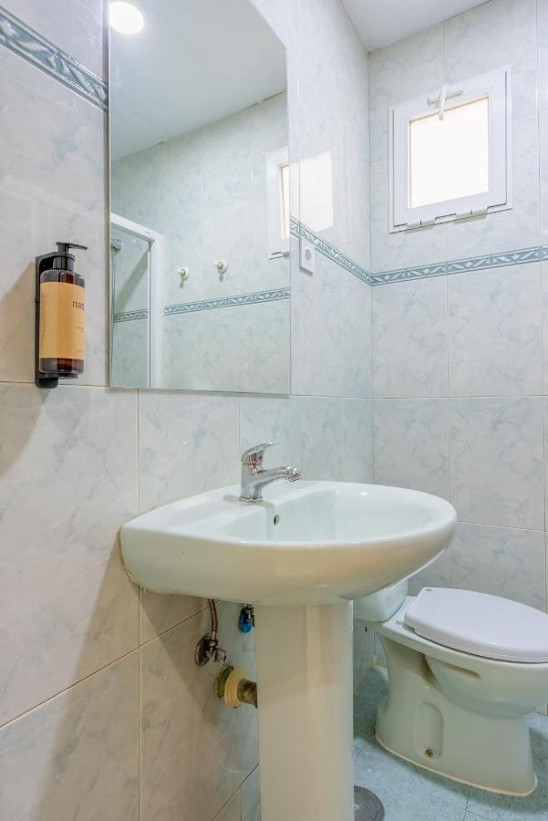 Ideal Hostel مدريد المظهر الخارجي الصورة